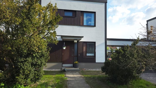 Saramäentie 14
