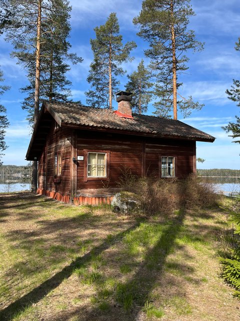 Nuottakalliontie 12