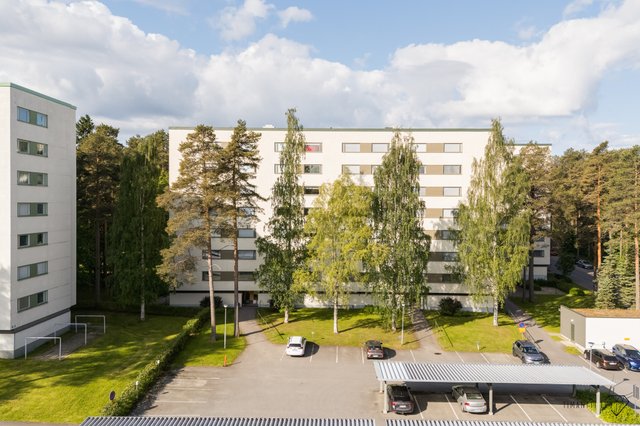 Tornihaukantie 6-8 C