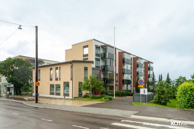 Iso Kylätie 17 B