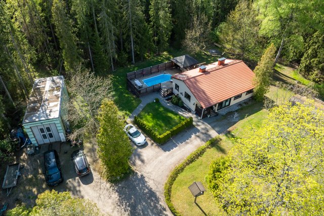 Kukkaromäentie 5