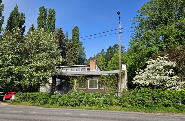 Karhumäenkatu 76