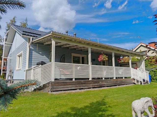 Kuusikujantie 31