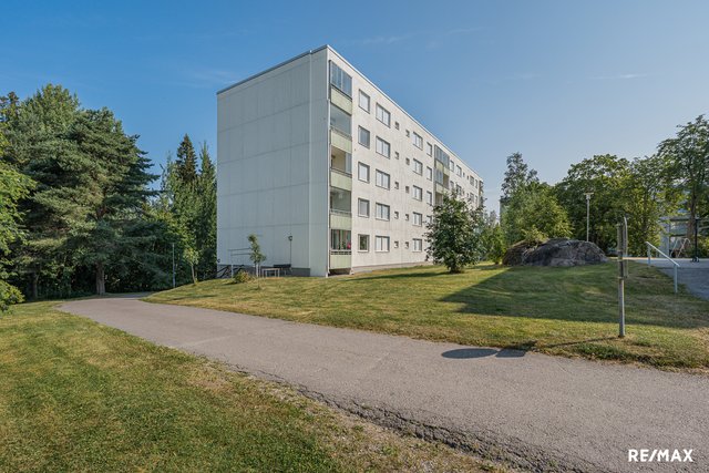 Luhtikatu 4 D
