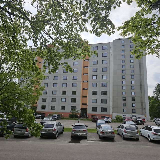 Kauppakatu 10 B