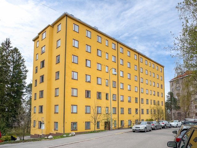 Pihlajatie 42-44 A