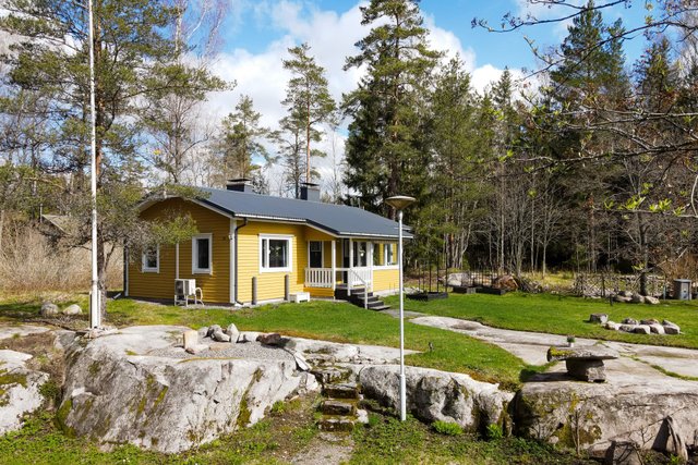 Kalliorinne 34