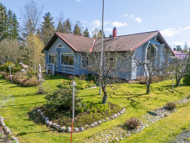 Jänistie 21