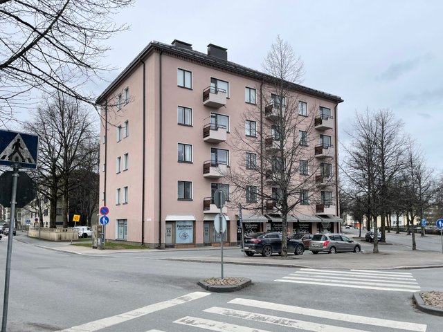 Parolantie 1 A