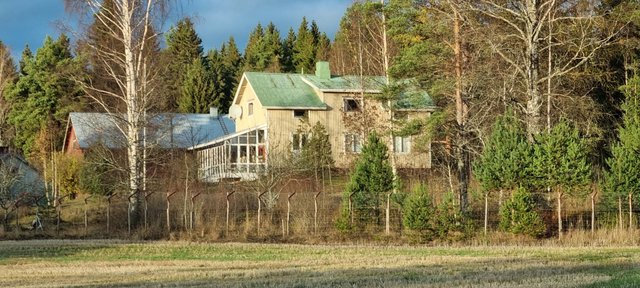 Jokivarrentie 139