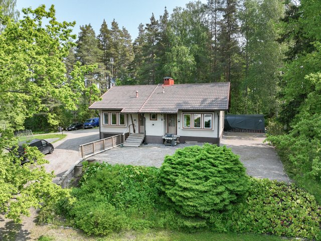 Hiiskanaukeantie 7