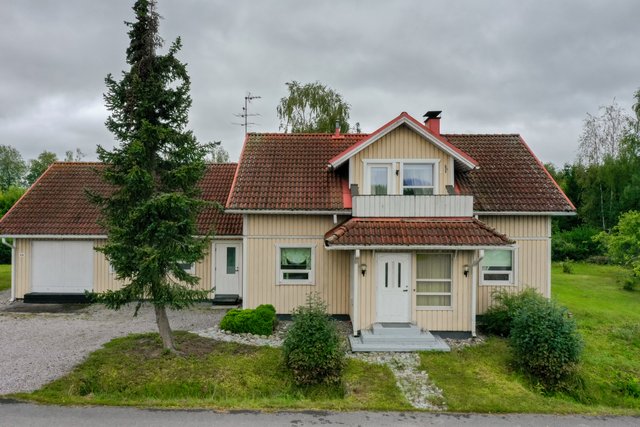 Villirannantie 11