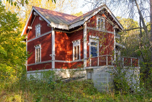 Seurasaarentie 3
