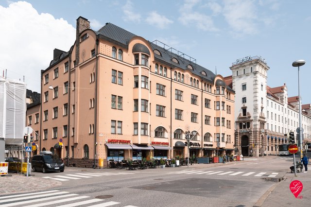 Mikonkatu 18 A