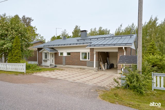Kanttorinpolku 10