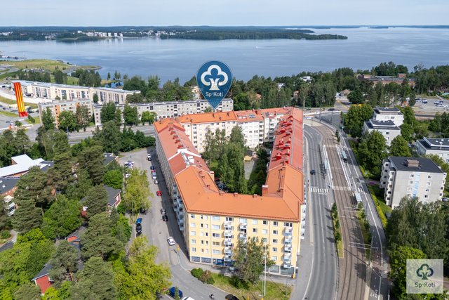 Savilinnankatu 1 C
