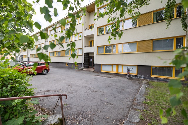 Kirkkokatu 6 D