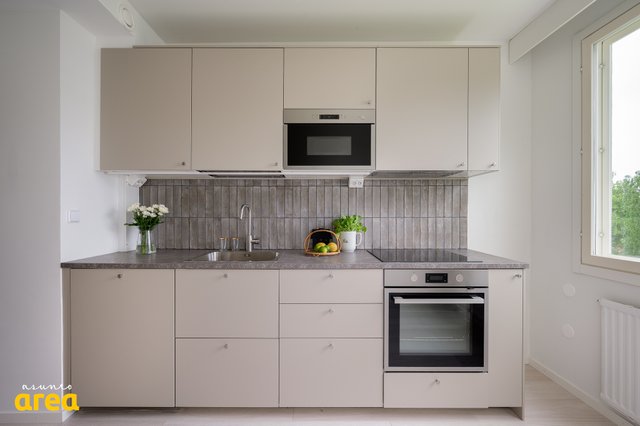 Kevätkatu 9 B