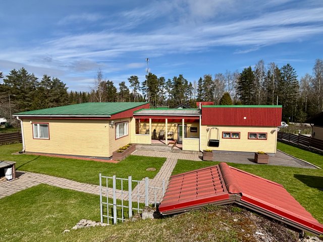 Västäräkkikuja 4