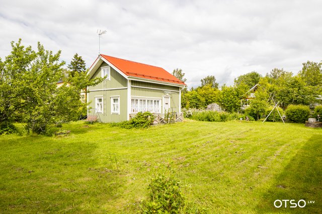 Laivapojantie 4