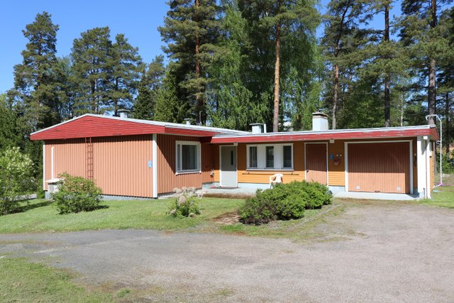 Mäntytie 28