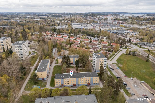 Poppelikatu 11-13 C