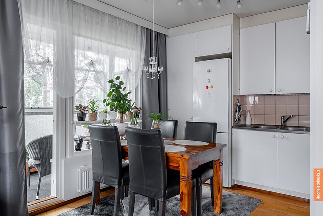 Karrinkatu 10 A
