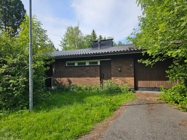 Kalliotie 10