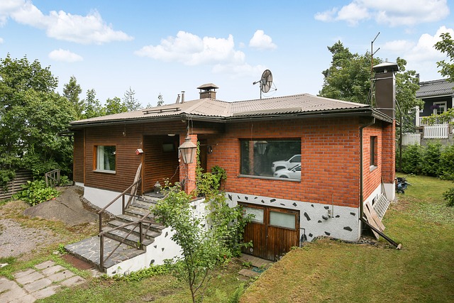 Mäntytie 15