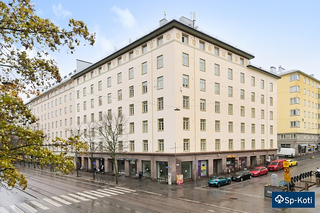 Helsinginkatu 13