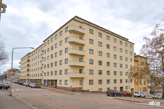 Korkeavuorenkatu 2-4 D