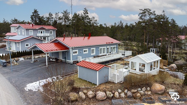 Metsälammentie 9