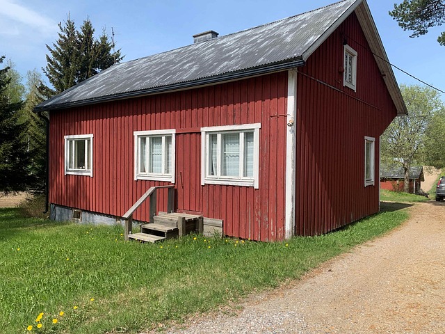 Mäkipolku 2
