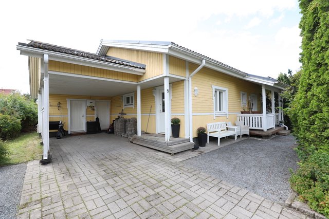 Kuunsirpinkatu 5