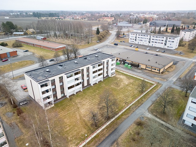 Kirjatie 8 C