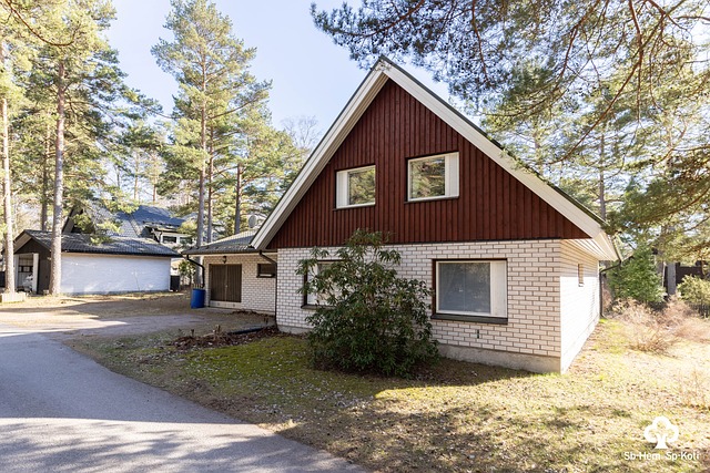 Metsäpolku 4