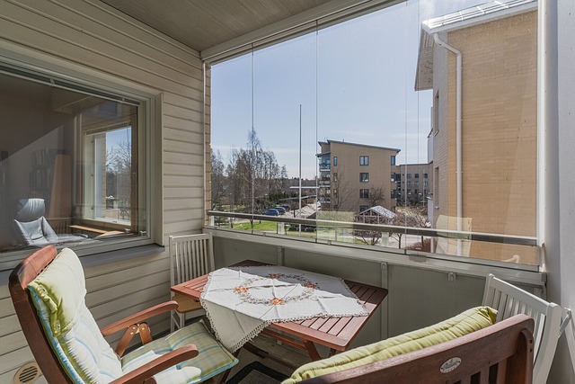 Kuvernöörinkuja 13 A