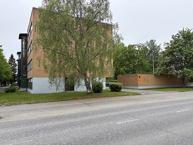Sepänkatu 23 h