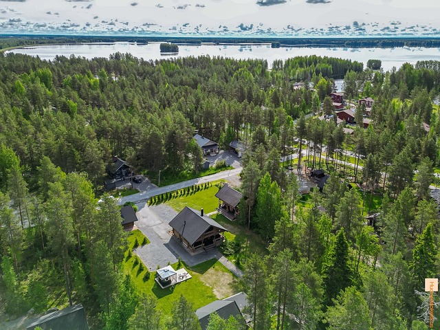 Mökkikuja 4