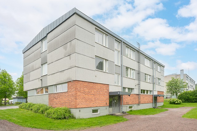 Helsingintie 17-19 C