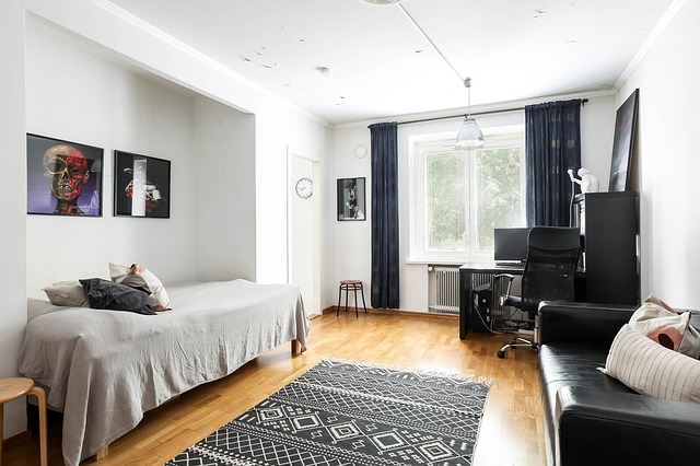 Mustanlahdenkatu 24 B