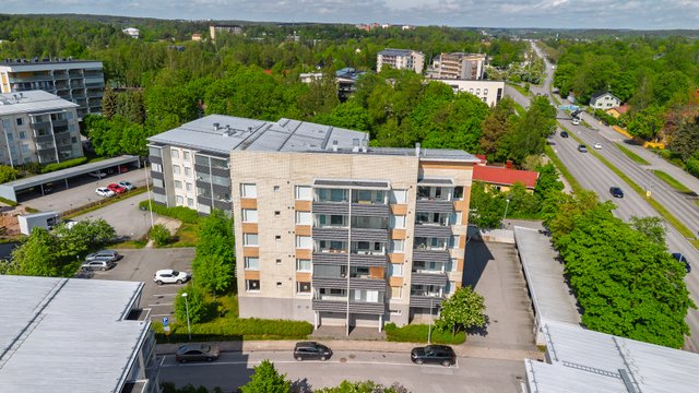 Autistenkatu 8 A