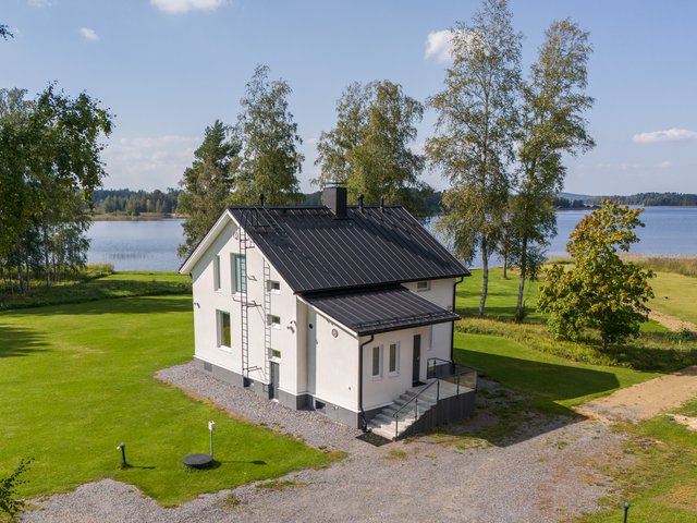 Läkkyrintie 52-54
