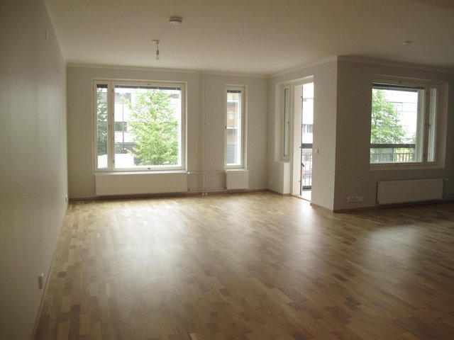 Leikosaarentie 32 D