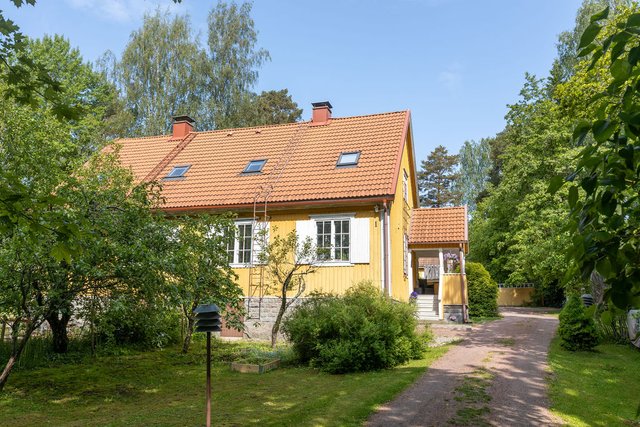 Silkkikatu 1 B