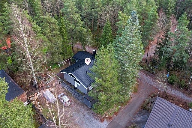 Västäräkinpolku 1