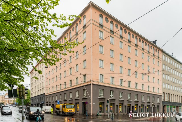 Kaarlenkatu 12 B