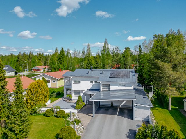 Ukkoherranlenkki 27