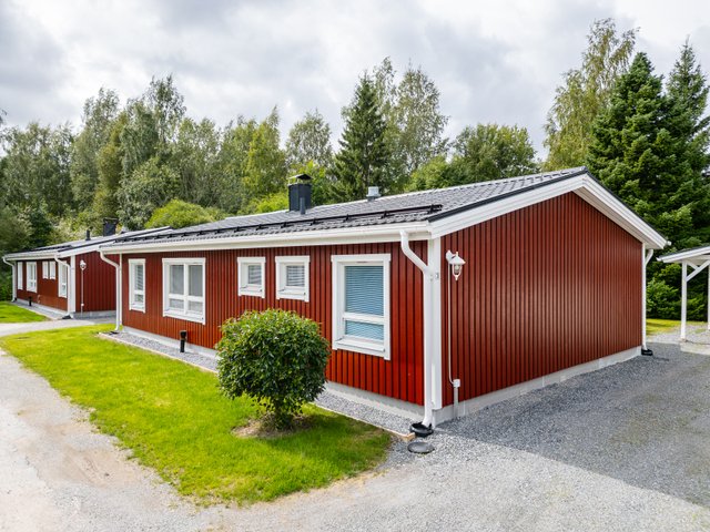 Suvettarenpolku 4 A