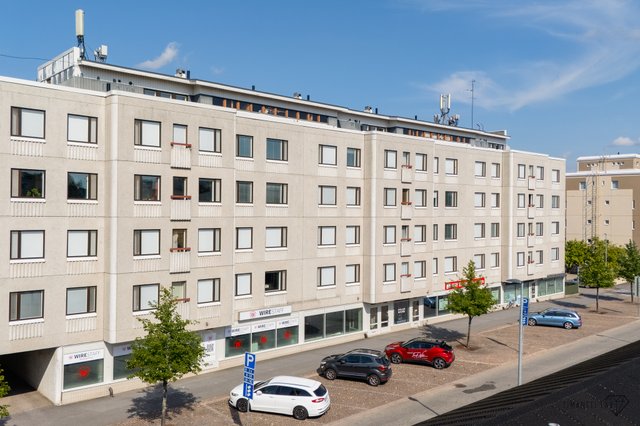 Torikatu 64 b